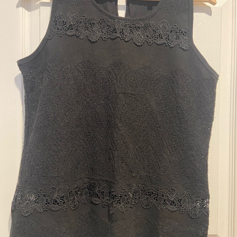 White House Black Market Black Sleeveless Lace Trim Tank Top
